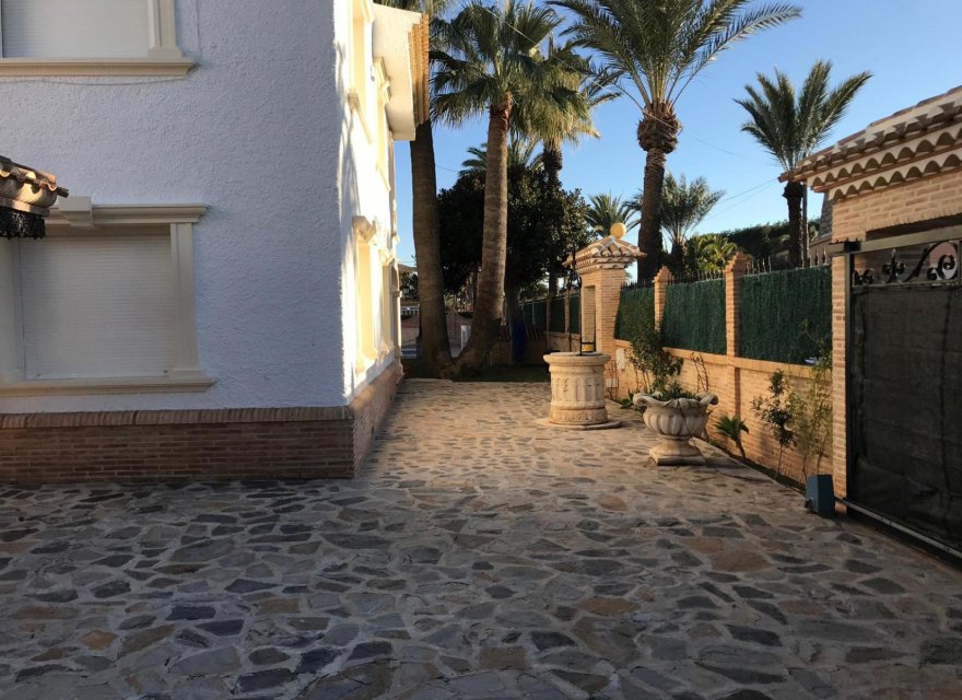 Reventa - Villa - Orihuela Costa - Costa Blanca