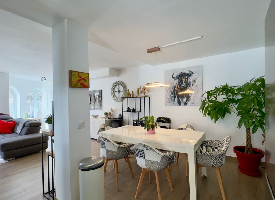 Reventa - Villa - Orihuela Costa - Costa Blanca