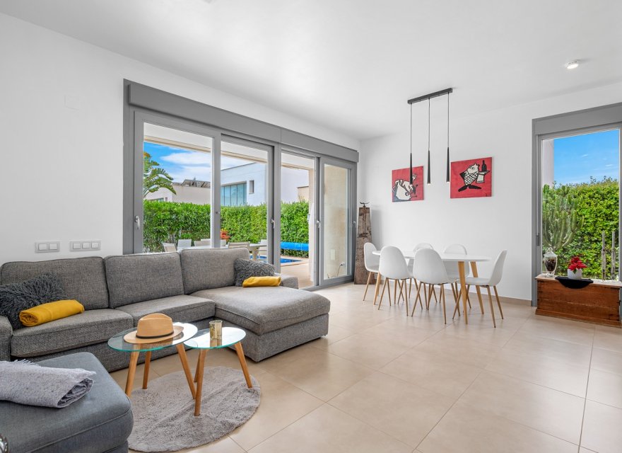 Reventa - Villa - Orihuela Costa - Costa Blanca