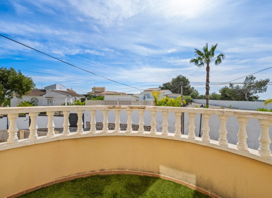 Reventa - Villa - Orihuela Costa - Costa Blanca