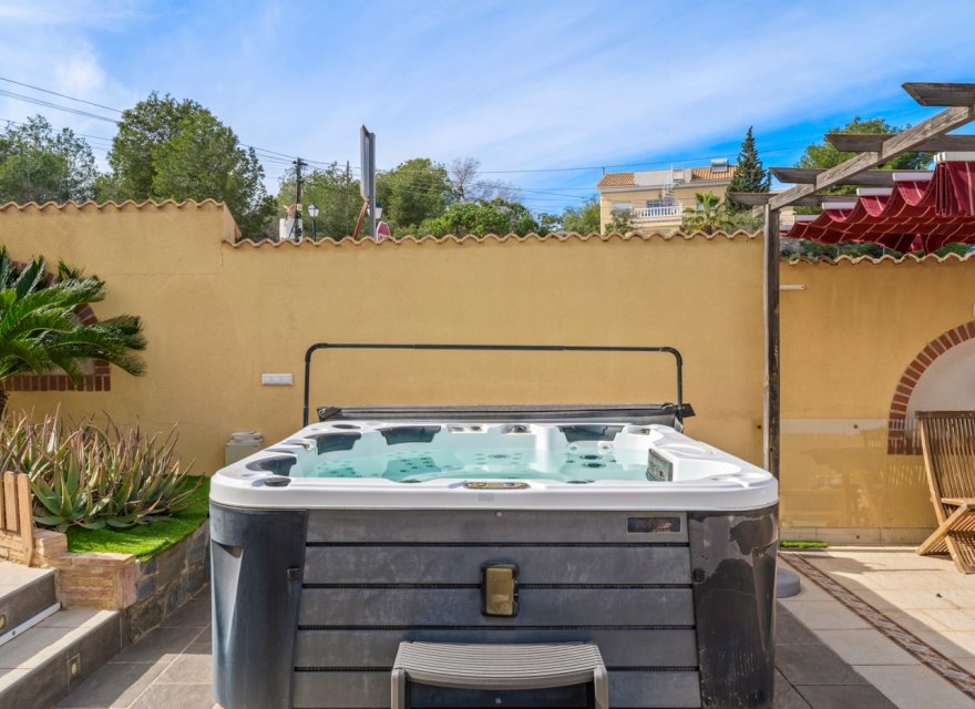 Reventa - Villa - Orihuela Costa - Costa Blanca