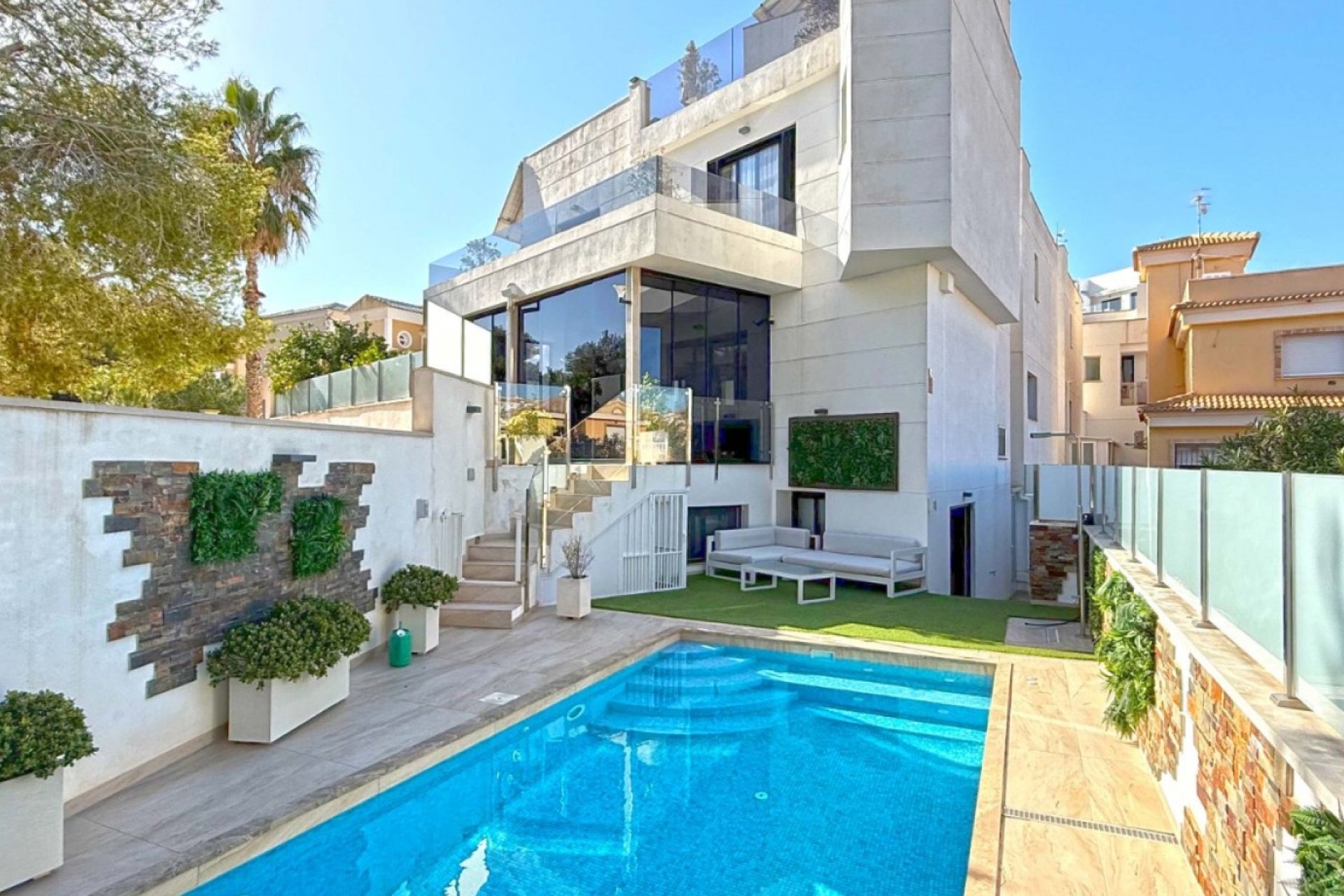 Reventa - Villa - Orihuela Costa - Costa Blanca