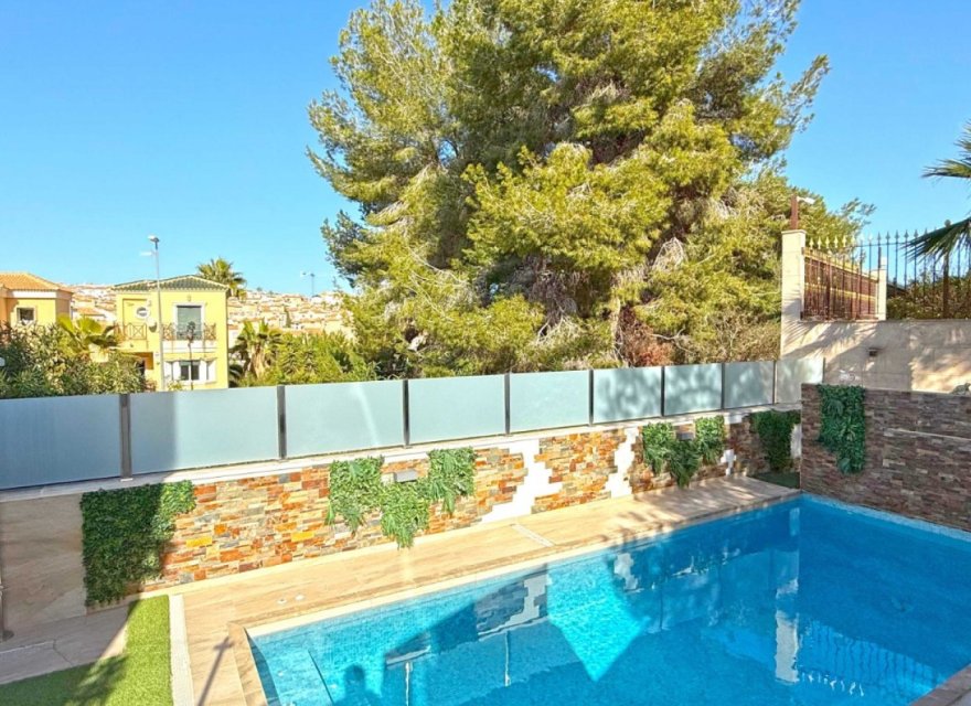 Reventa - Villa - Orihuela Costa - Costa Blanca