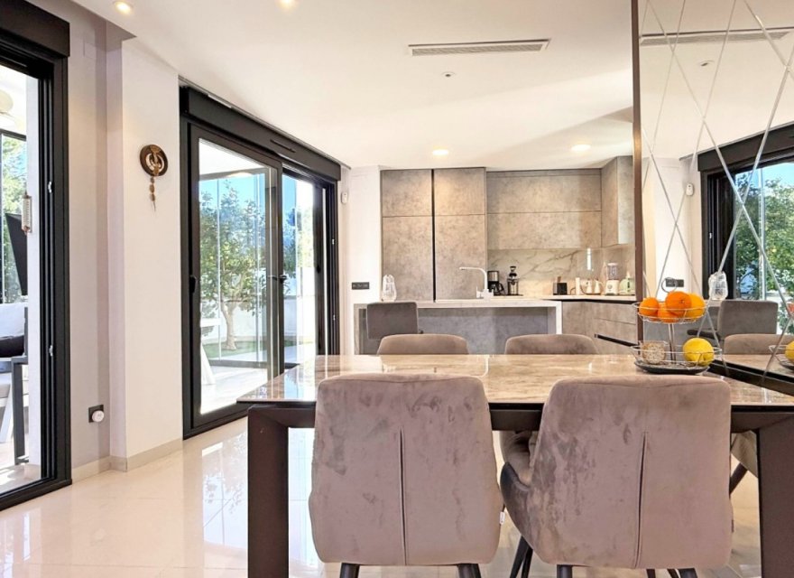 Reventa - Villa - Orihuela Costa - Costa Blanca