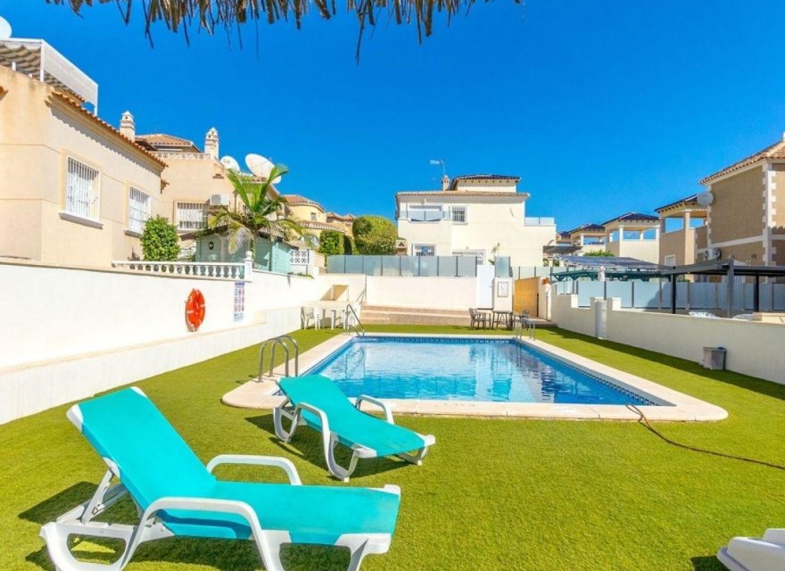 Reventa - Villa - Orihuela Costa - Costa Blanca