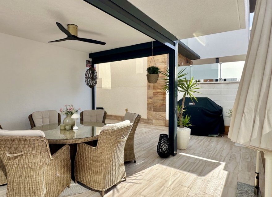 Reventa - Villa - Orihuela Costa - Costa Blanca