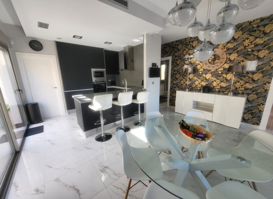 Reventa - Villa - Orihuela Costa - Costa Blanca