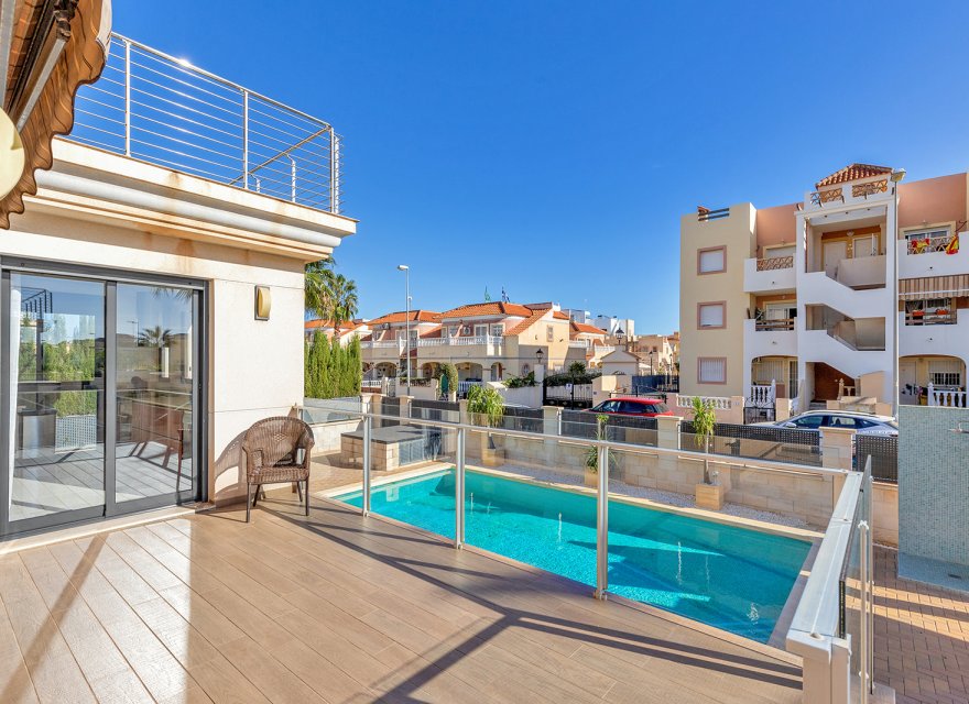 Reventa - Villa - Orihuela Costa - Costa Blanca