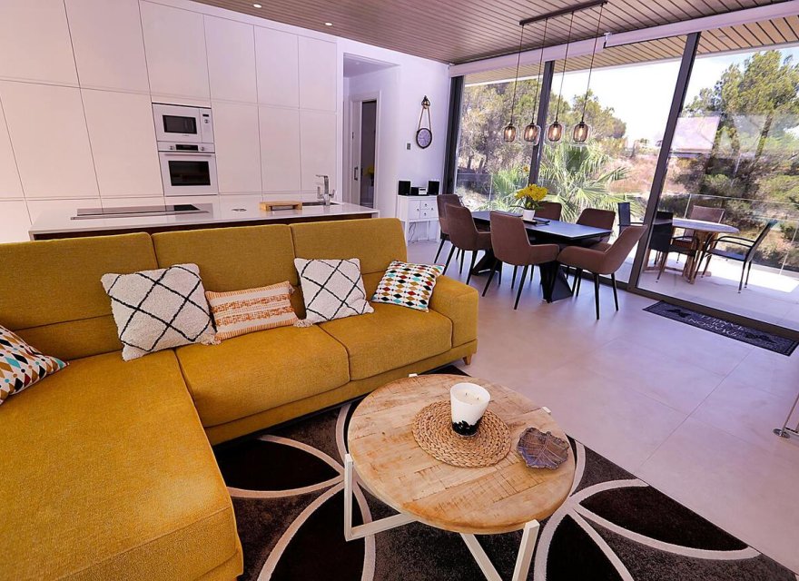 Reventa - Villa - Orihuela Costa - Las Colinas Golf