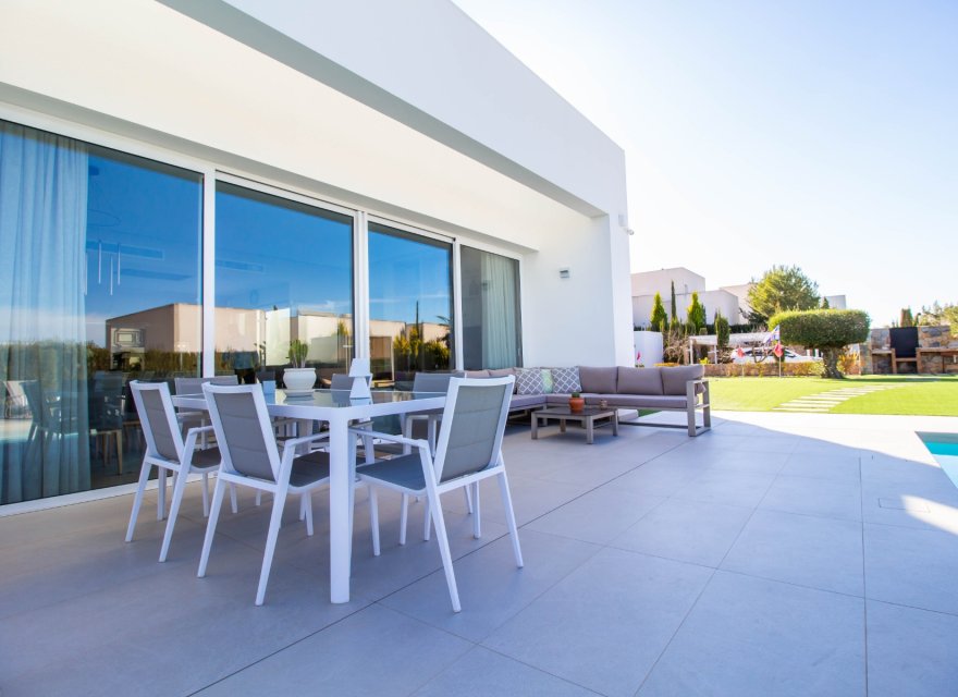 Reventa - Villa - Orihuela Costa - Las Colinas Golf