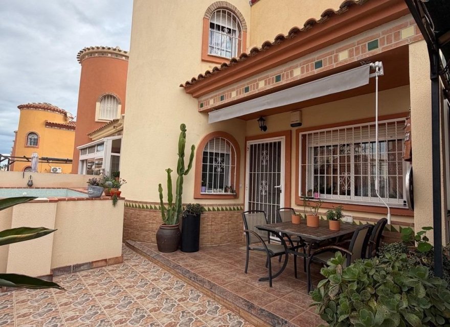 Reventa - Villa - Orihuela Costa - Playa Flamenca