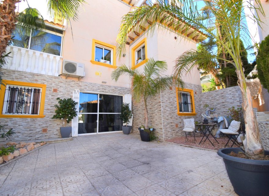 Reventa - Villa - Orihuela Costa - Playa Flamenca