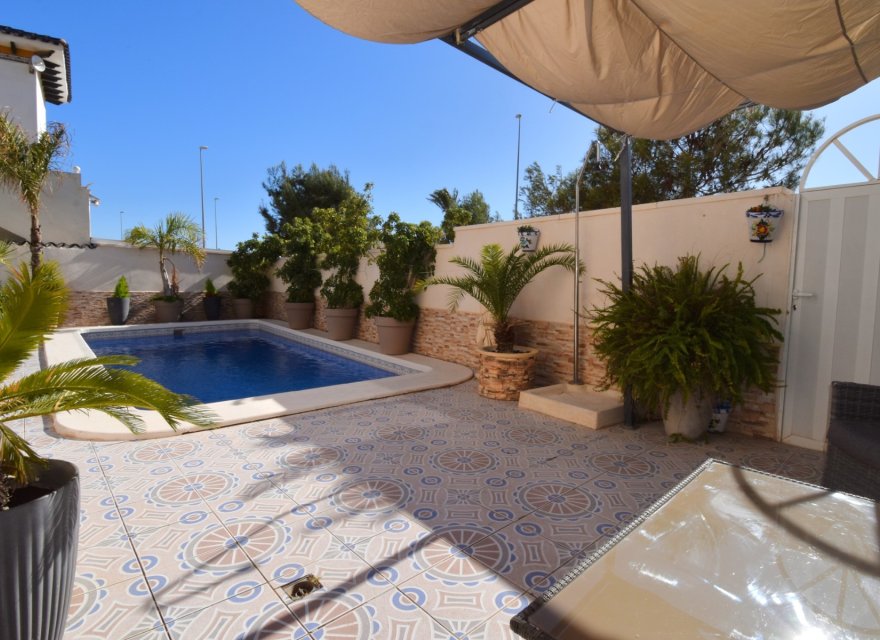 Reventa - Villa - Orihuela Costa - Playa Flamenca