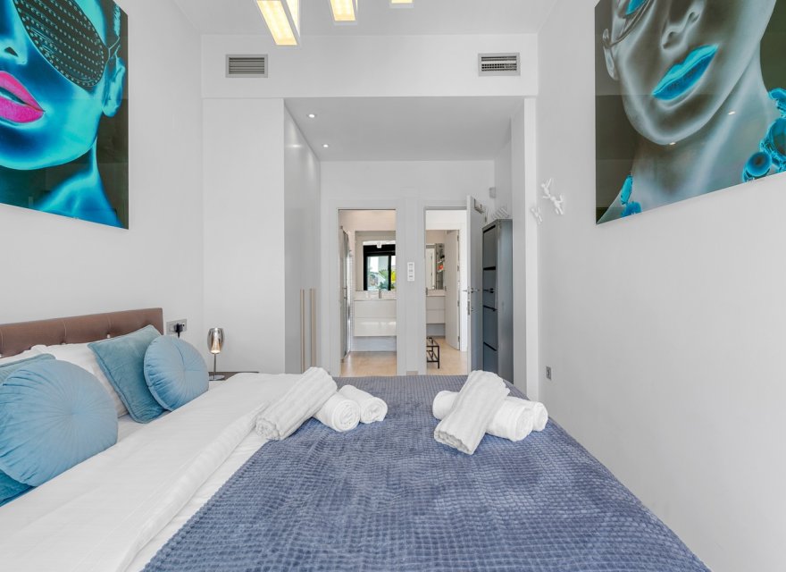 Reventa - Villa - Orihuela Costa - Villamartín