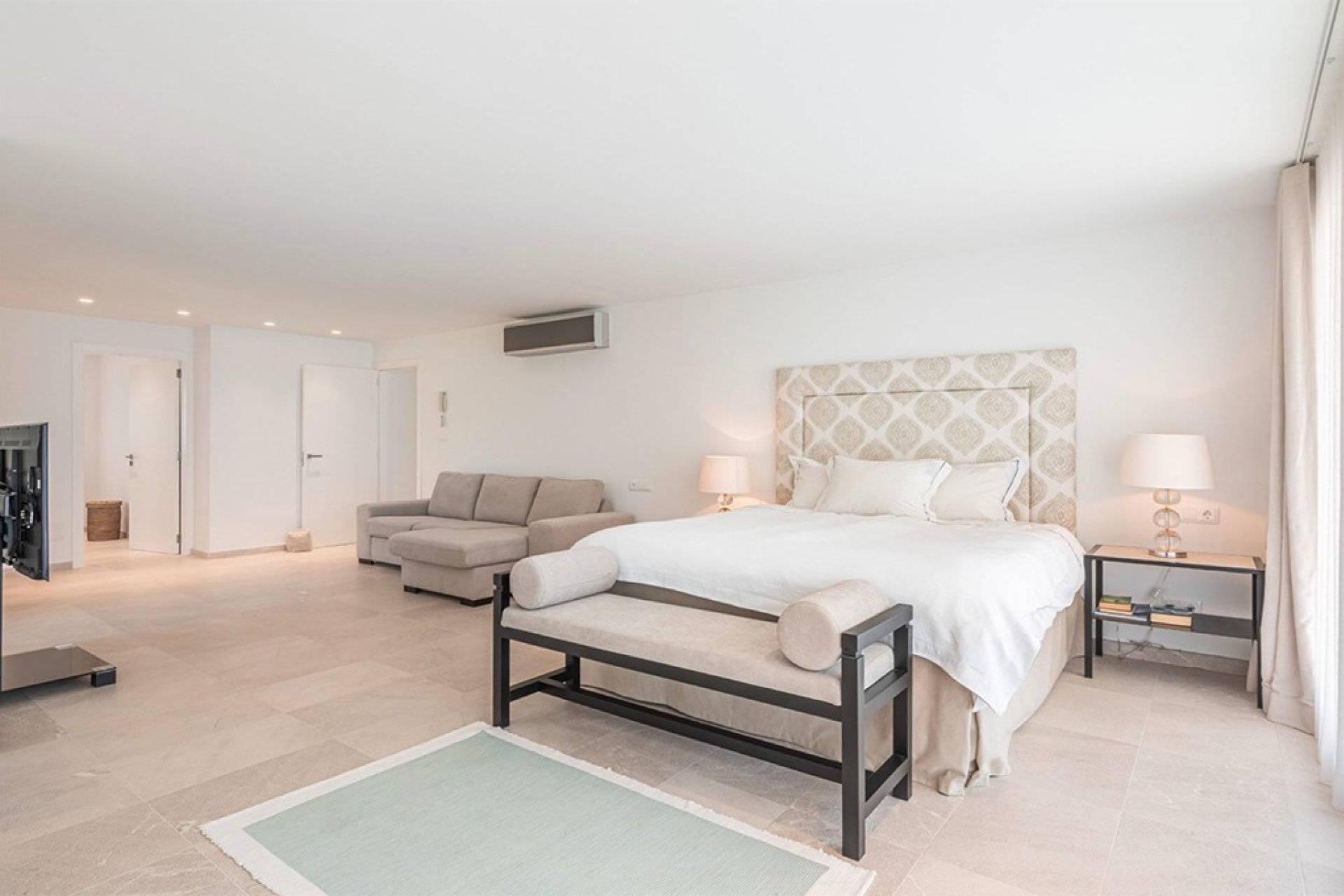 Reventa - Villa - Portals Nous