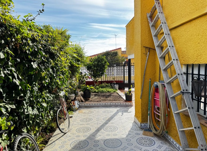 Reventa - Villa - Punta Prima