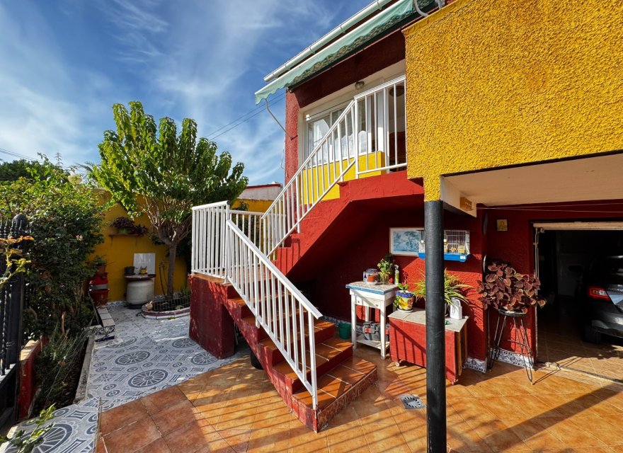 Reventa - Villa - Punta Prima