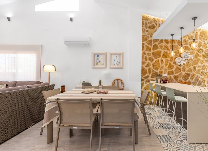 Reventa - Villa - Punta Prima