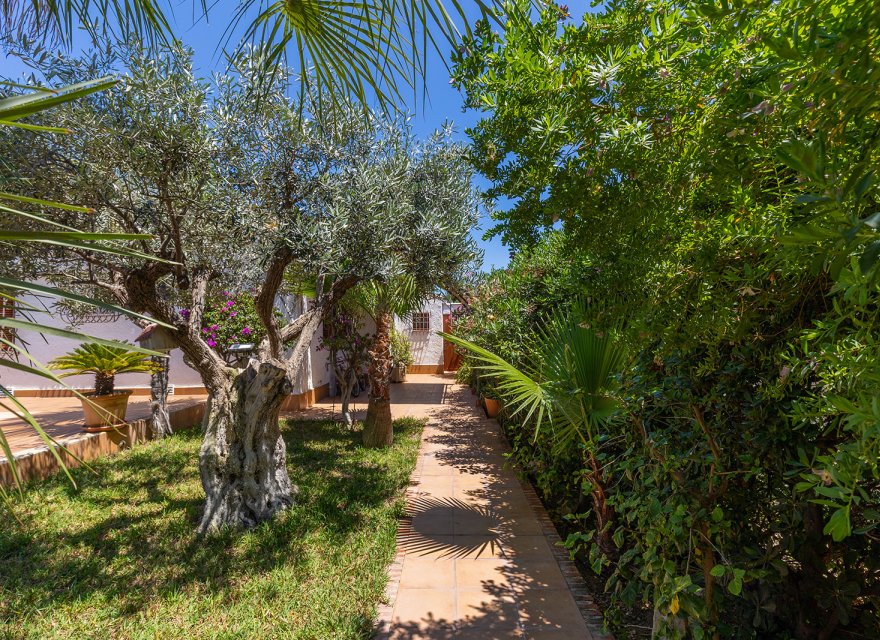 Reventa - Villa - Punta Prima