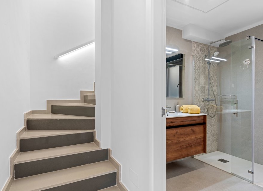 Reventa - Villa - San Fulgencio - La Marina