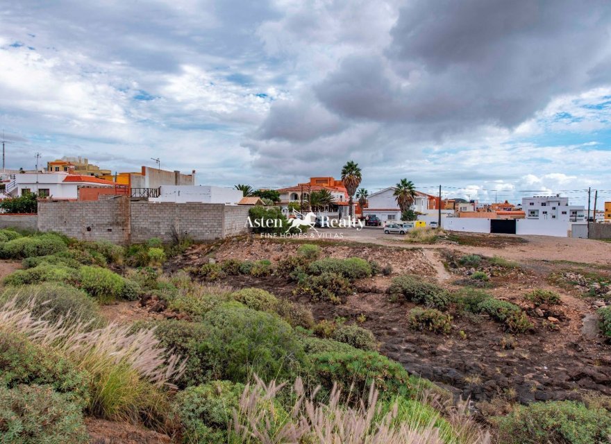 Reventa - Villa - San Isidro de Abona - Los Cardones