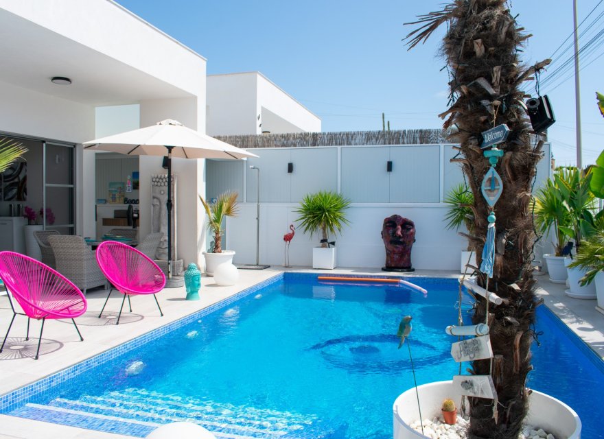 Reventa - Villa - Torrevieja - El Chaparral