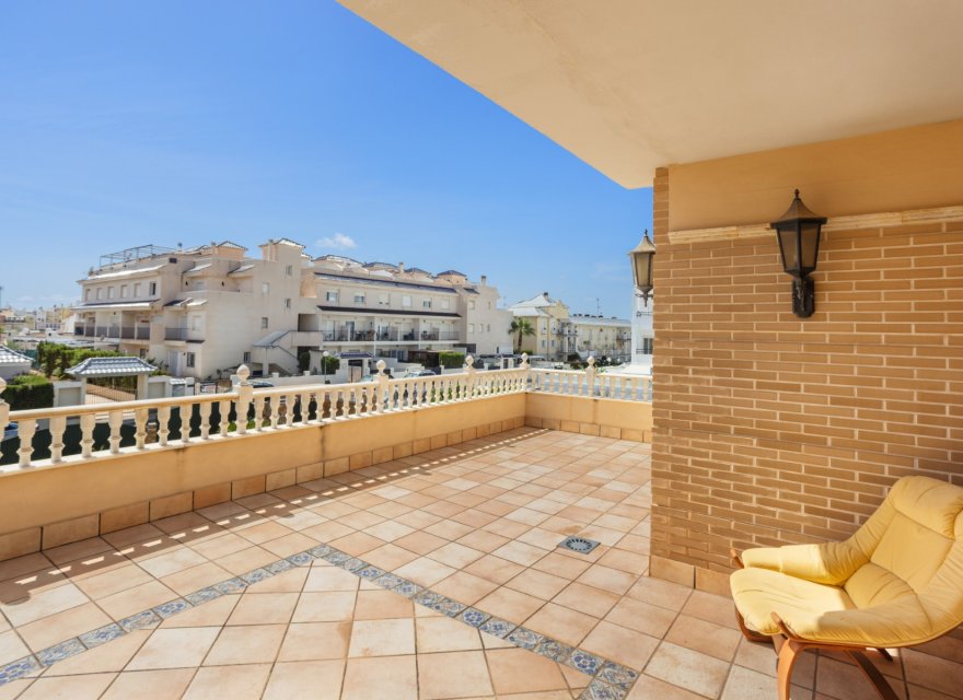 Reventa - Villa - Torrevieja - La veleta