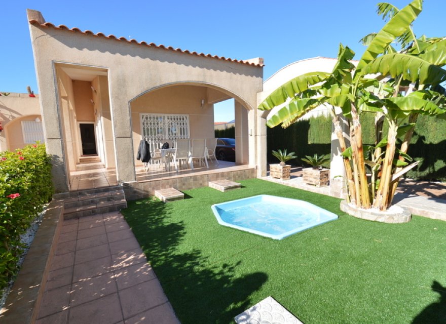 Reventa - Villa - Torrevieja - Los Balcones