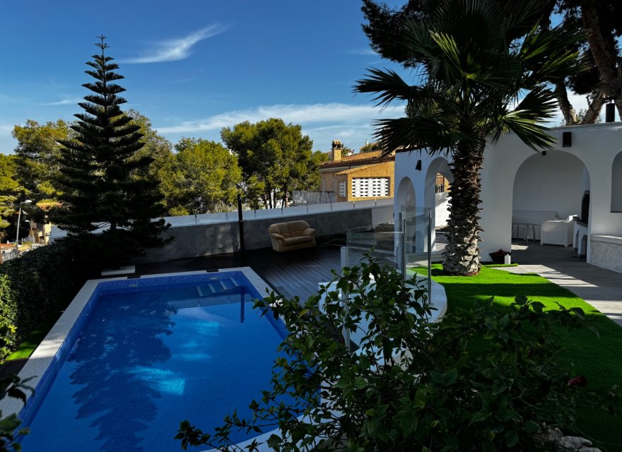 Reventa - Villa - Torrevieja - Los Balcones