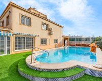 Reventa - Villa - Torrevieja