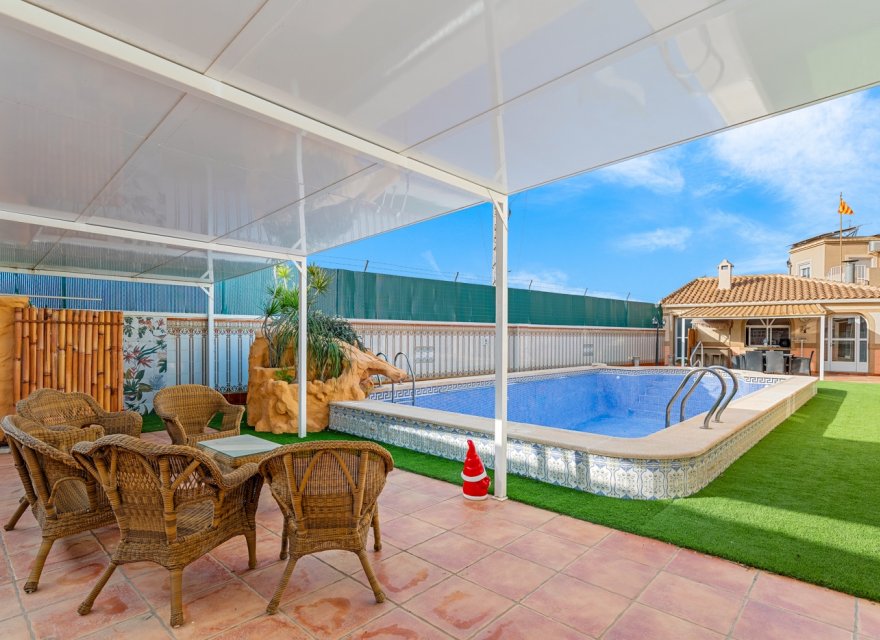 Reventa - Villa - Torrevieja