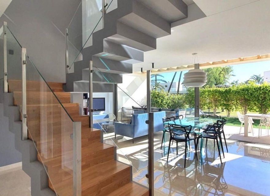 Reventa - Villa - Villajoyosa - Montiboli