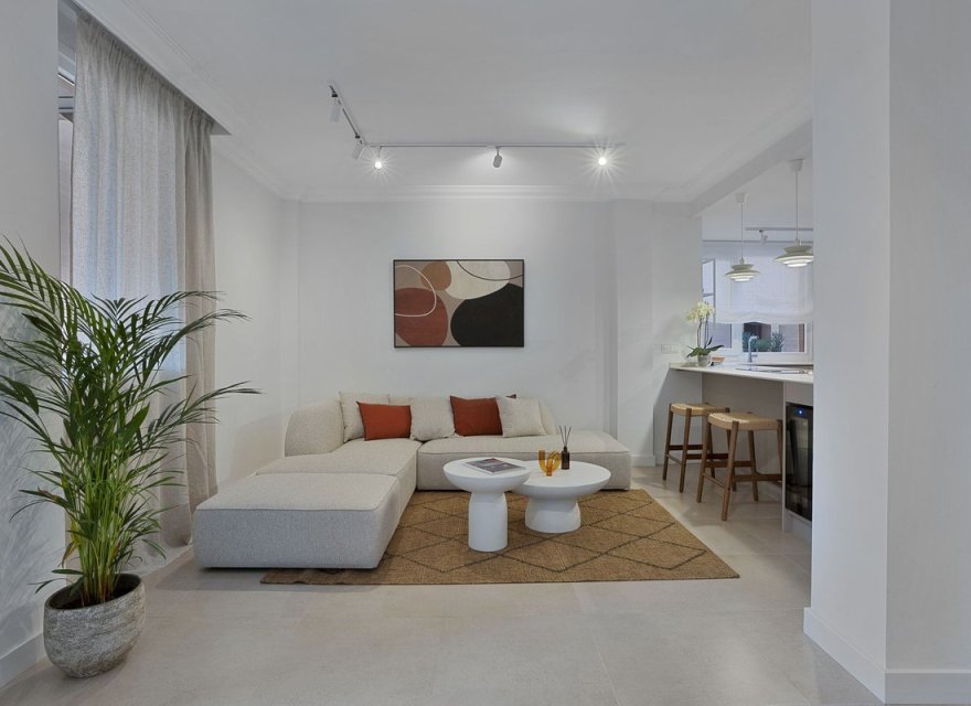 Short Term Rental - Apartment - El Paraiso - Costa del Sol