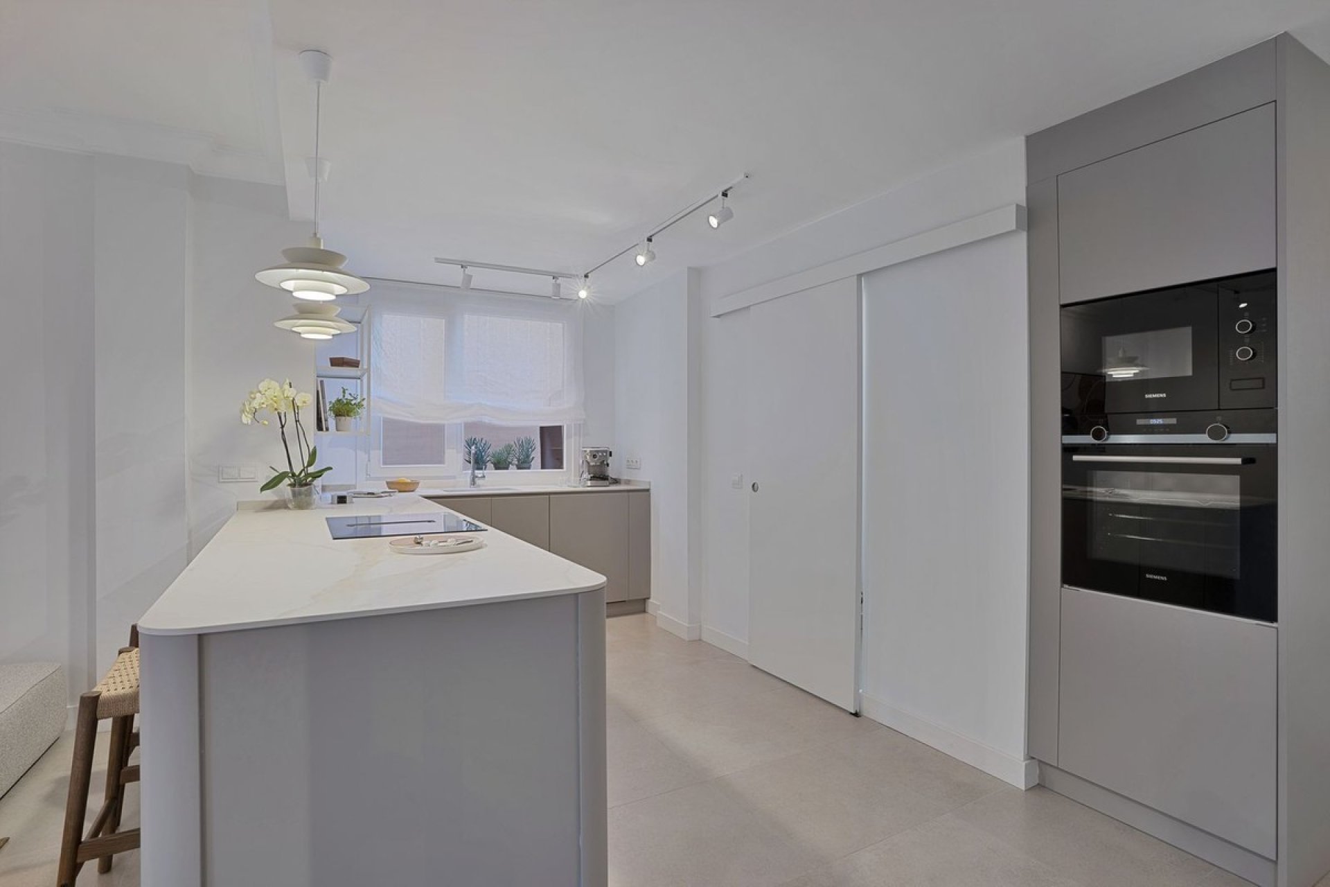 Short Term Rental - Apartment - El Paraiso - Costa del Sol