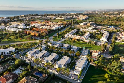 Villa - New Build - Еstepona - Estepona