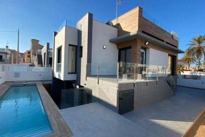 Villa - Obra nueva - Torrevieja - La Mata