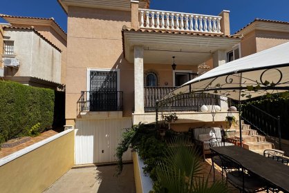 Вилла - Перепродажа - Orihuela Costa - Los Altos