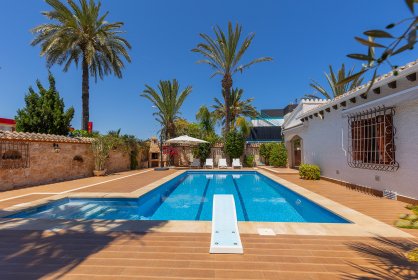 Вилла - Перепродажа - Orihuela Costa - Punta Prima