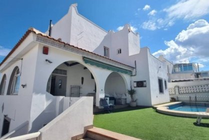 Вилла - Перепродажа - Orihuela Costa - RV4327GT