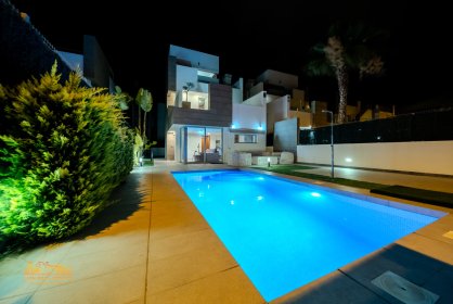 Villa - Resale - Guardamar del Segura - El Raso