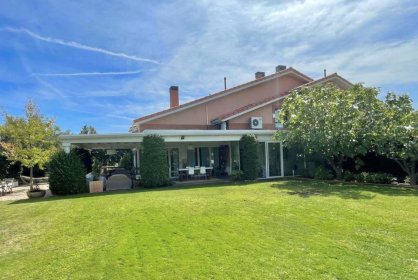 Villa - Resale - Madrid - Madrid