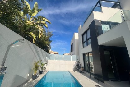 Villa - Resale - Orihuela Costa - Punta Prima