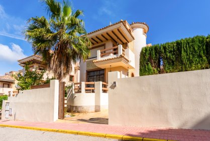 Villa - Resale - Villamartin - Villamartín