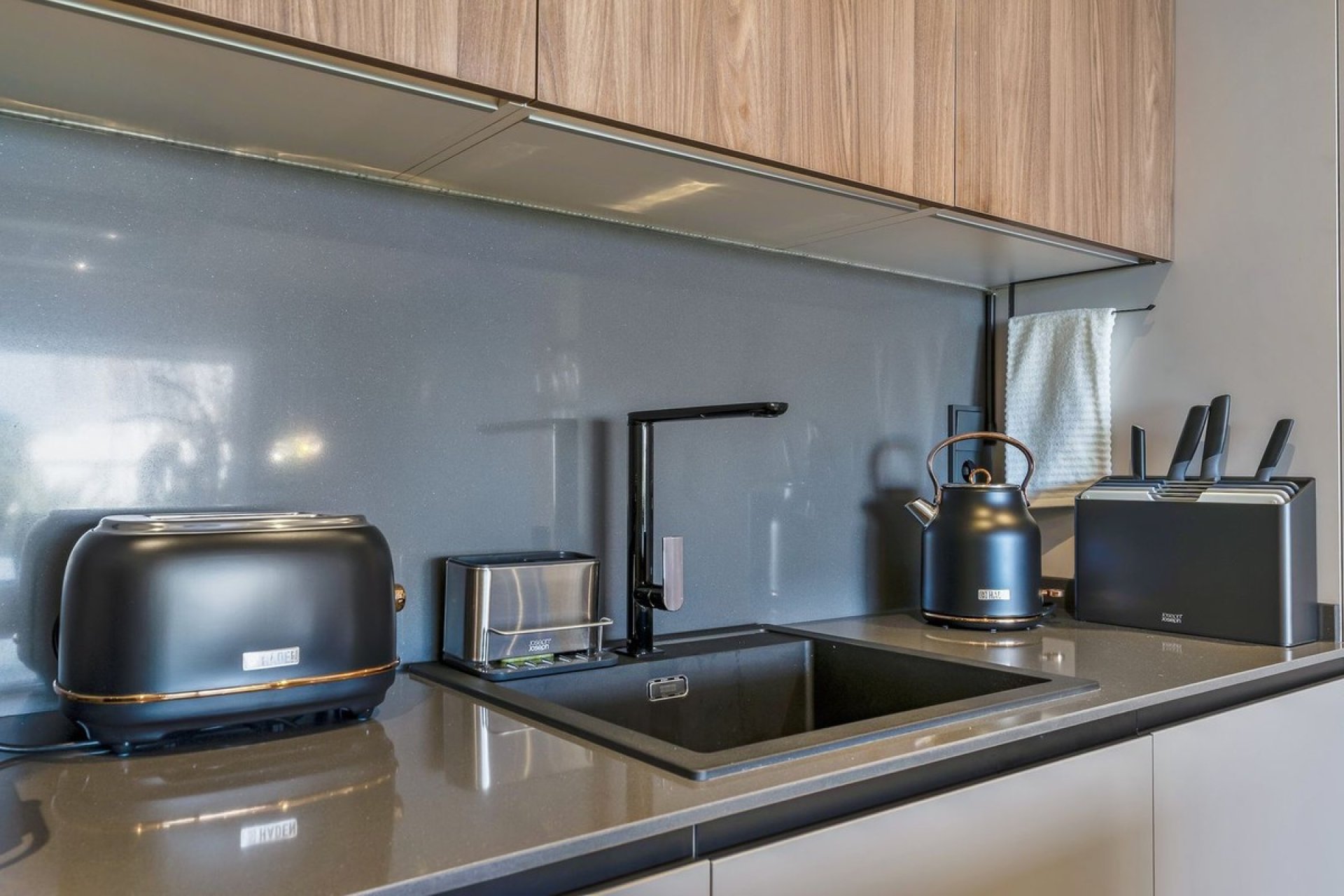 Wynajem długoterminowy - Apartament - Marbella - Costa del Sol