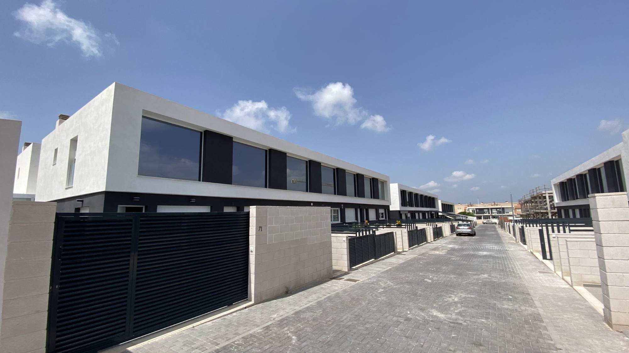 Агенция за недвижими имоти - Имоти Премиер - имот - 1224796, Цена: 340000 EUR