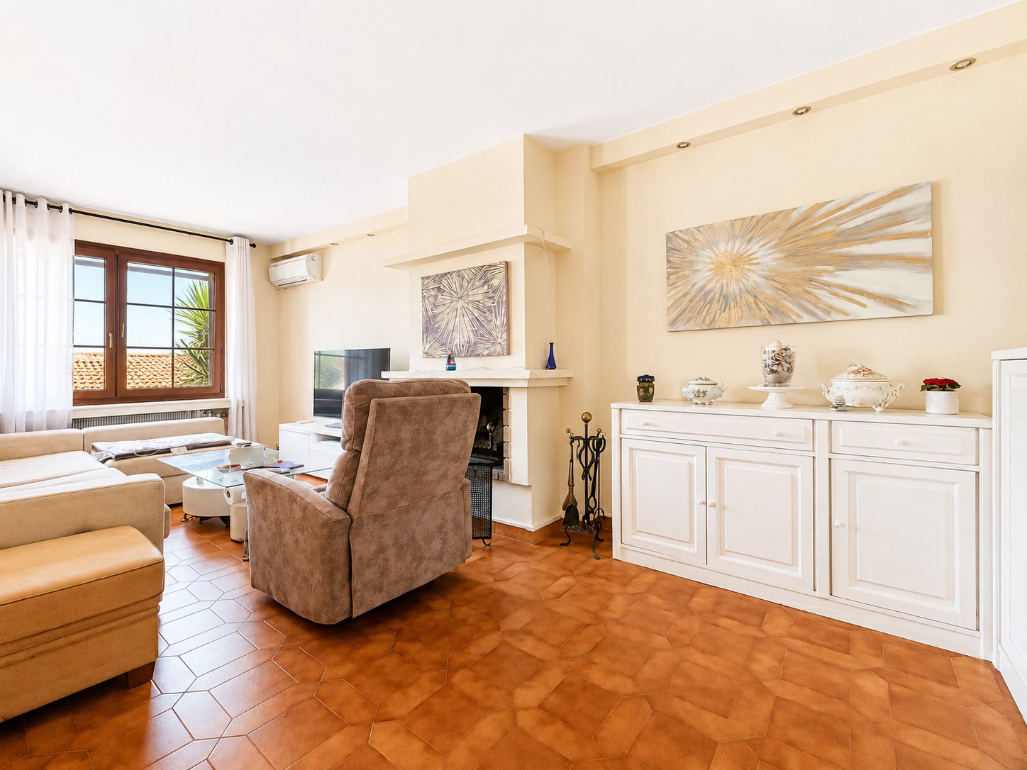 Агенция за недвижими имоти - Имоти Премиер - имот - 1224483, Цена: 1150000 EUR