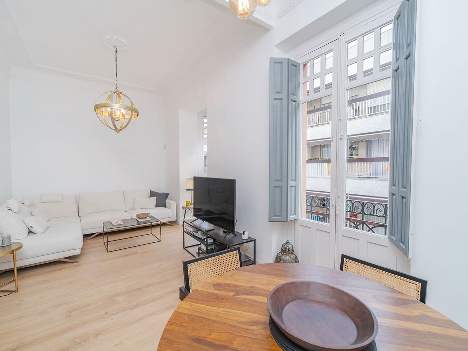 Агенция за недвижими имоти - Имоти Премиер - имот - 1224487, Цена: 450000 EUR