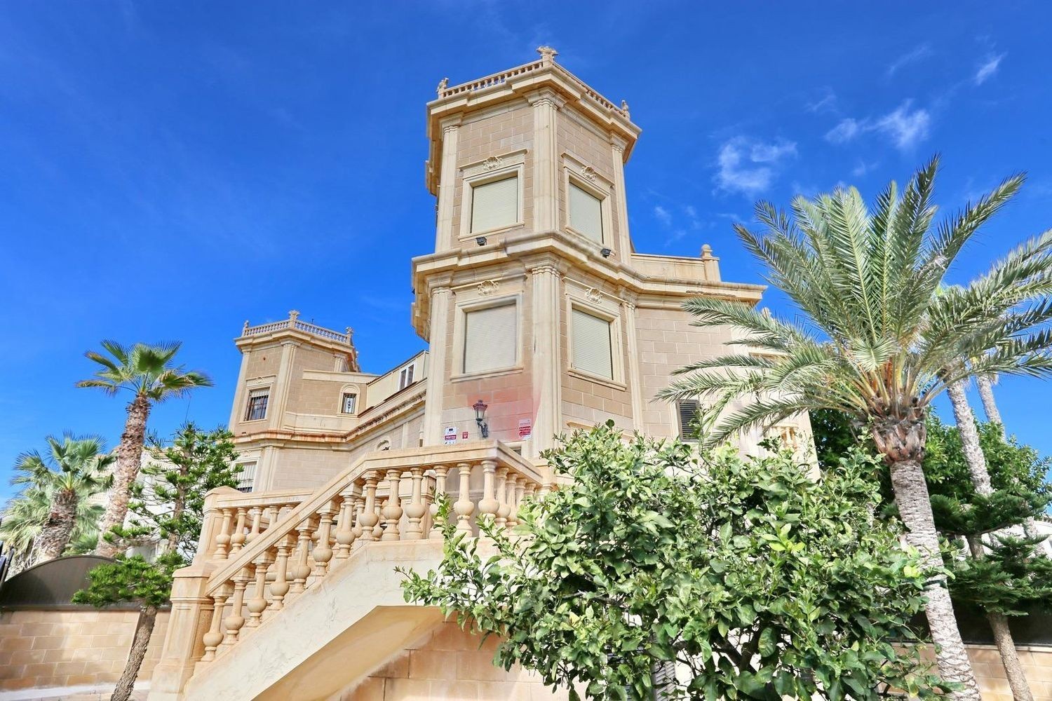 Агенция за недвижими имоти - Имоти Премиер - имот - 1224579, Цена: 595000 EUR