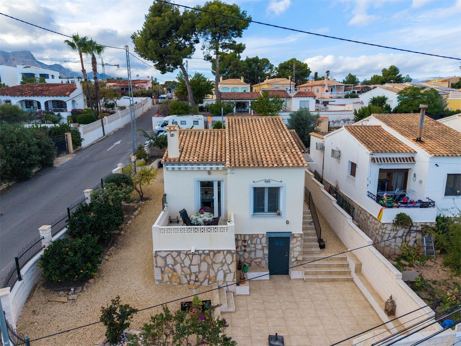 Агенция за недвижими имоти - Имоти Премиер - имот - 1224640, Цена: 299000 EUR