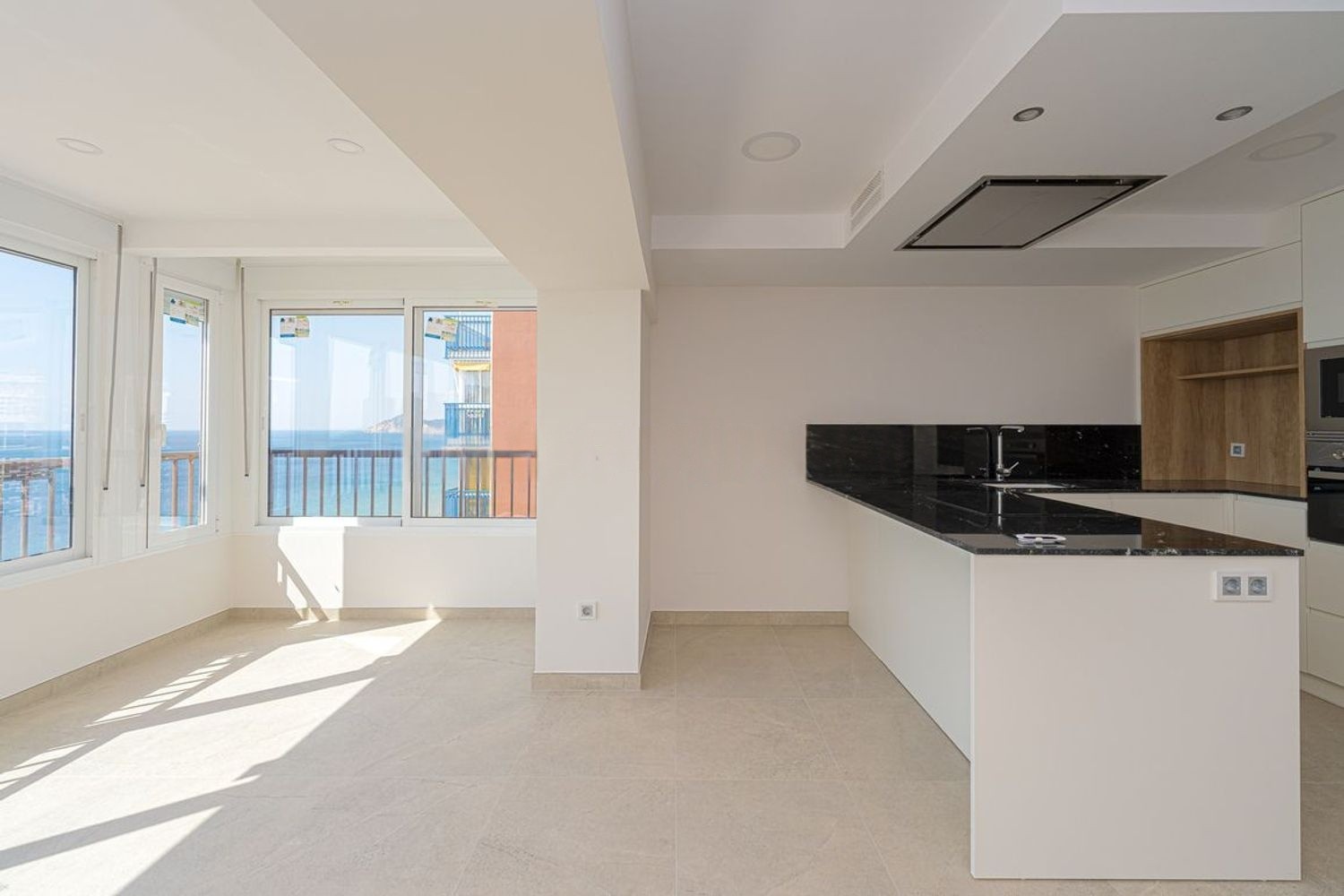 Агенция за недвижими имоти - Имоти Премиер - имот - 1224730, Цена: 495000 EUR